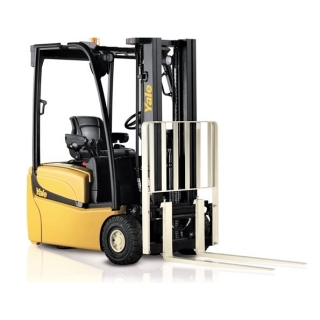 美國製造柴油堆高機 ERP030-040VT