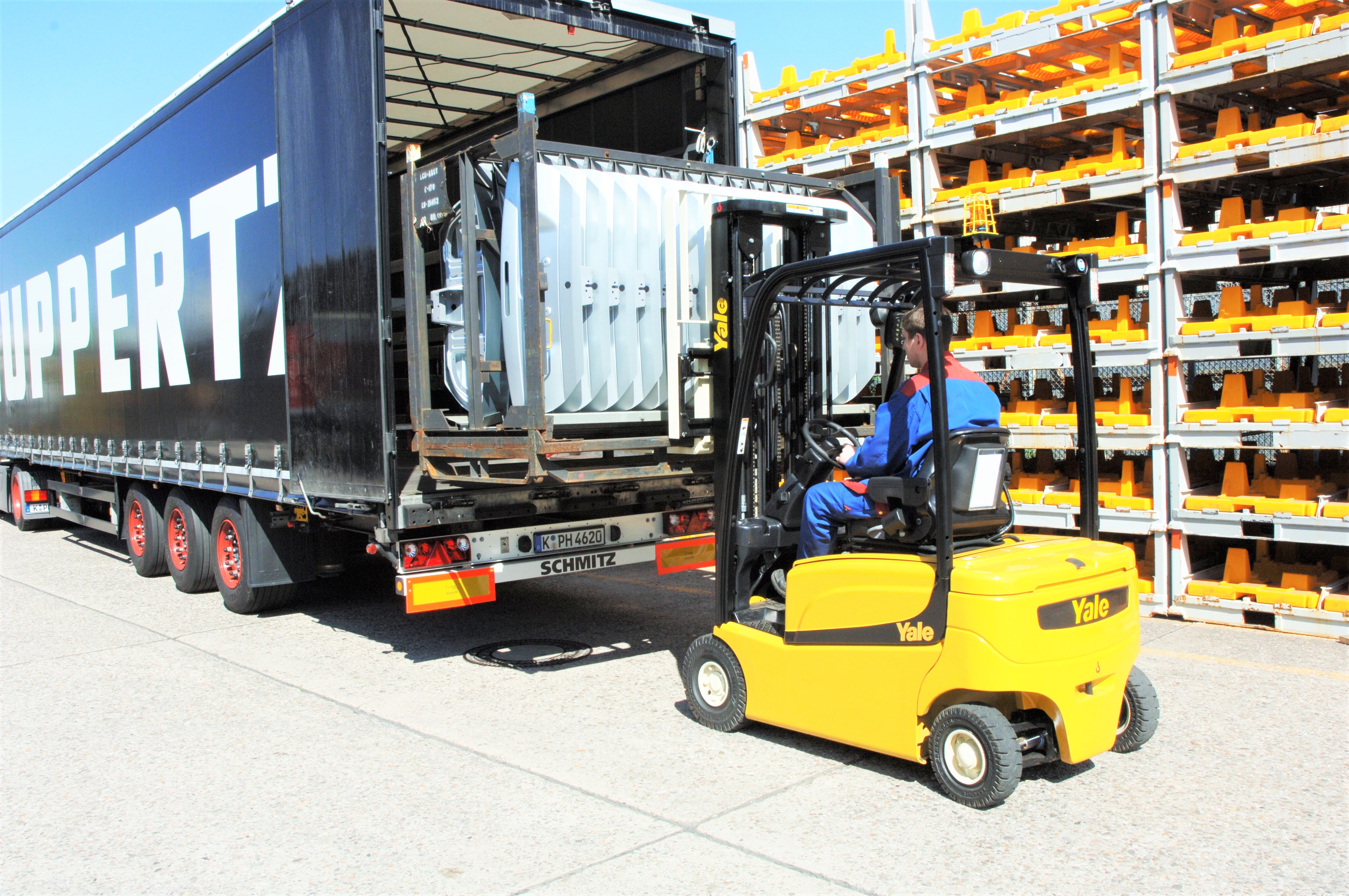 ERP030-040VF 座式電動堆高機